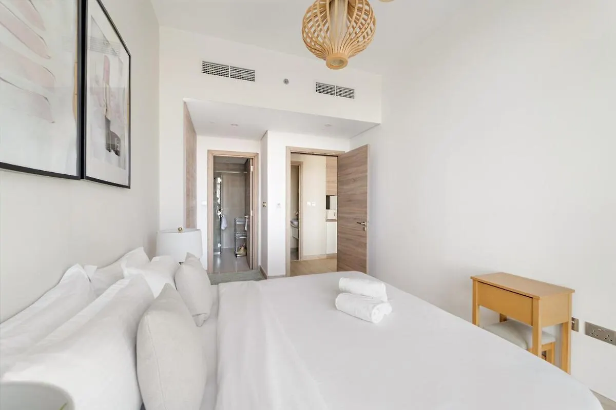 First Class 1Br Elegant Marina Hideaway Dubaj